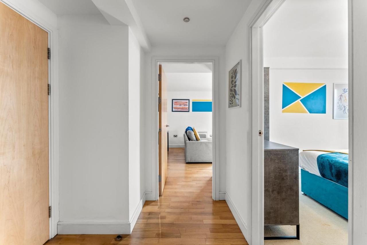 Enchanting Bristol Abode -Sleeps 6 With Balcony! Екстер'єр фото